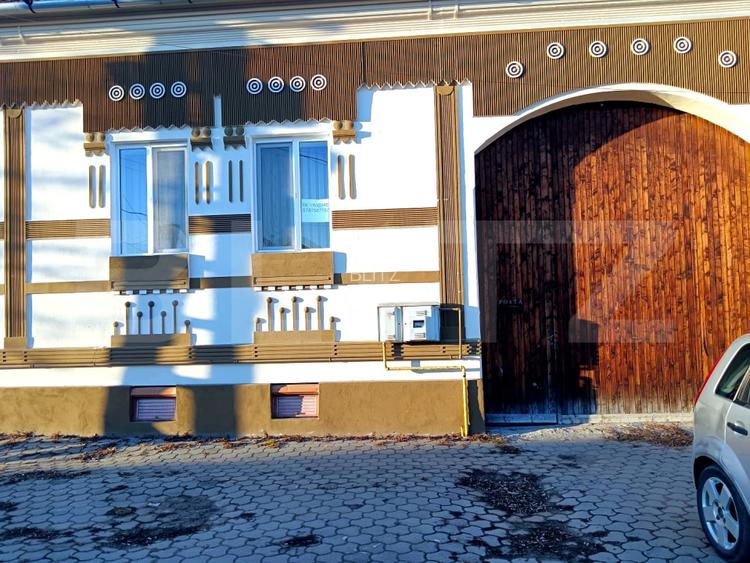Casa spațioasă cu teren generos în Mândra, Brașov — gata de mutare - 2