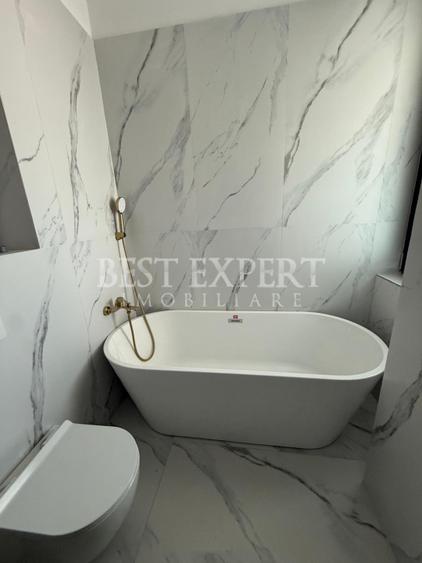 Vilă Premium | 3 Dormitoare | Teren 400 mp | Ansamblu Privat | 3 Parcări