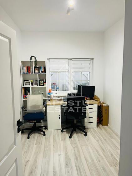 Casa individuala de vanzare, 5 camere si 2 bai, Sag