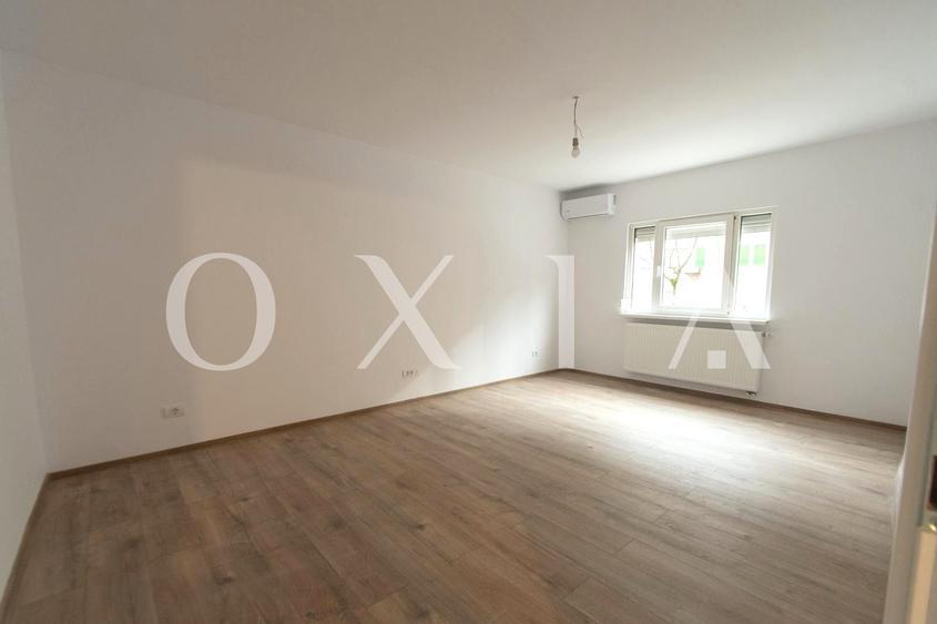 AX1240 Soarelui, Decomandat, Renovat Complet