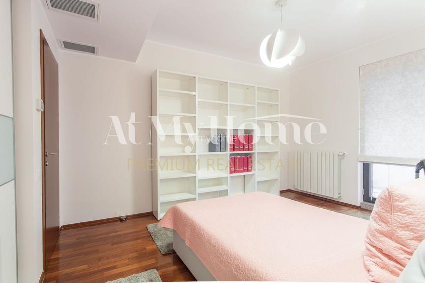 Apartament superb si spatios cu 3 camere, mobilat Bo Concept, 2 parcari, boxa