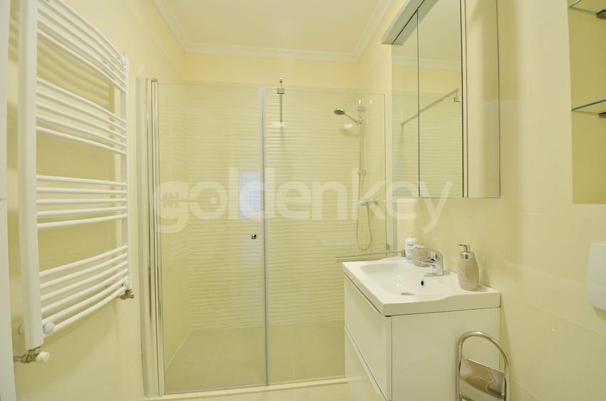 Apartament cu 4 camere si vedere spre Lacul Tei