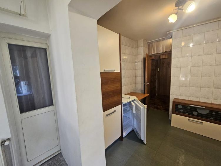 2 camere, etaj 2 Eremia