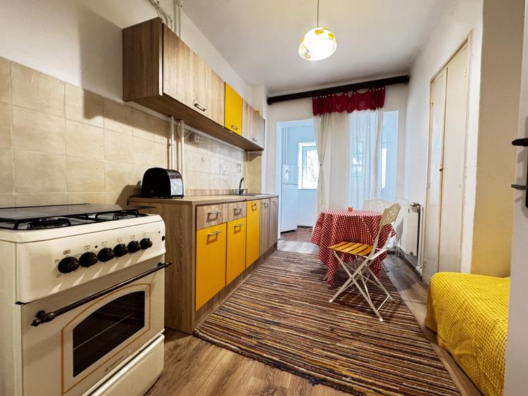 Apartament cu 2 camere si balcon | etaj 1 | PTTR | de vanzare