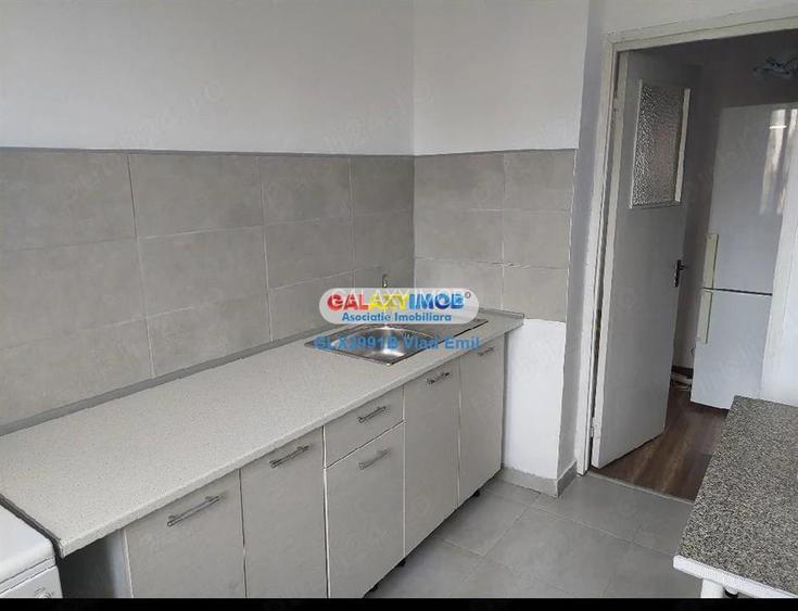 Apartament 3 camere de Inchiriat Apusului - 3