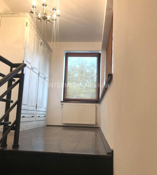 Casa D+P+E de inchiriat in Alba Iulia zona CETATE 350 mp si Teren 600 mp - 17