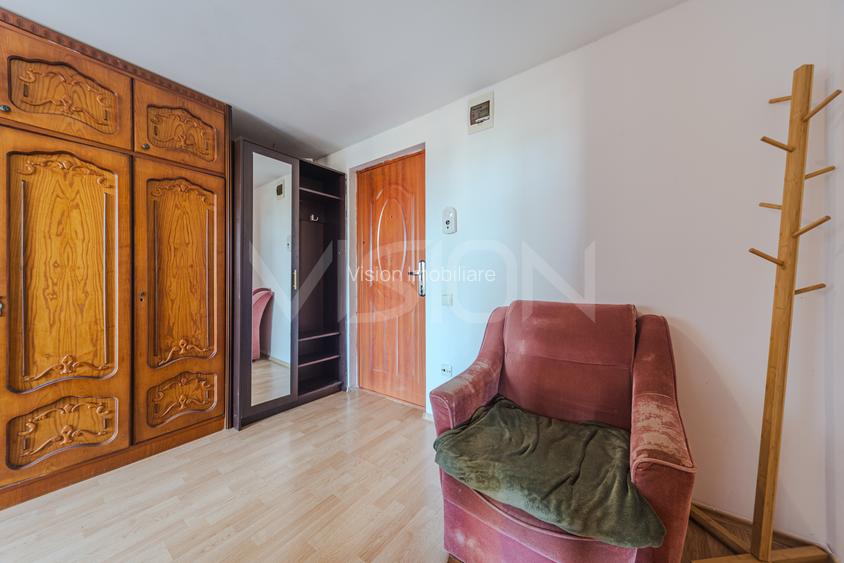 Dormitor + living pe 2 niveluri | 60 mp | mobilat mediu | Iris - Oașului - 13