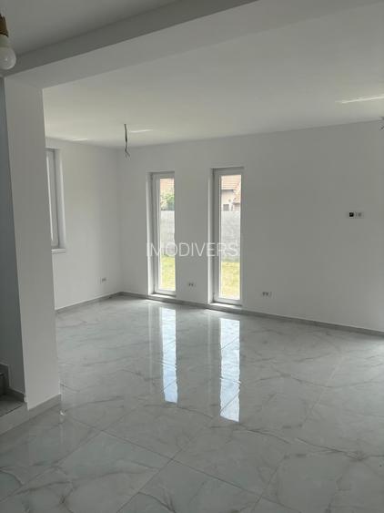 IMODIVERS-- Duplex-C.Columb-Dumbravita, 230.000E/unitate individuala - 5