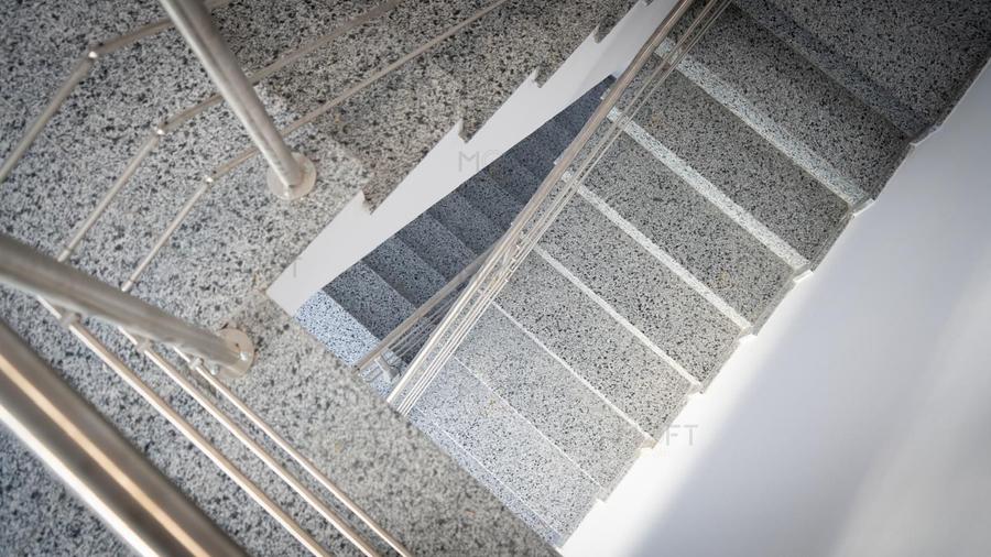 Vila de închiriat 8 camere si 8 grupuri sanitare Timpuri Noii