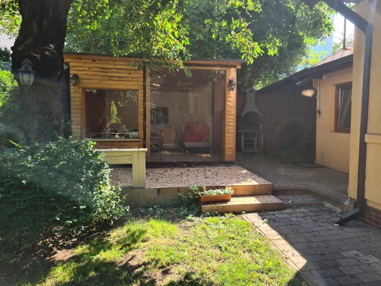 Casa deosebită in zona centrala