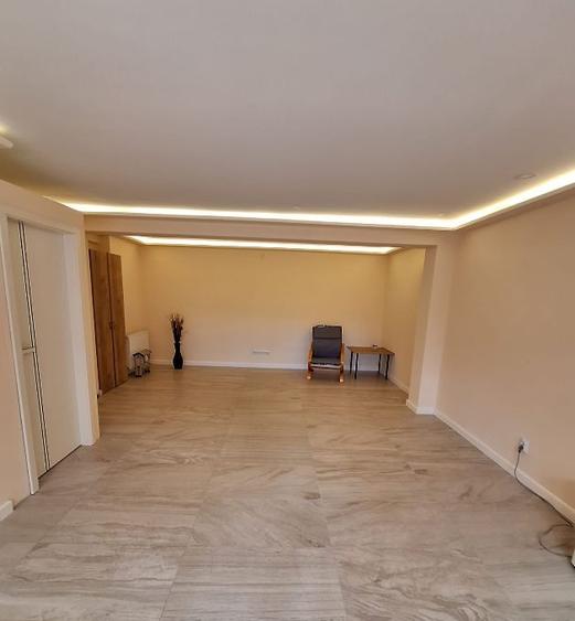 2 camere | Busteni | partia Kalinder | Prahova | parcare
