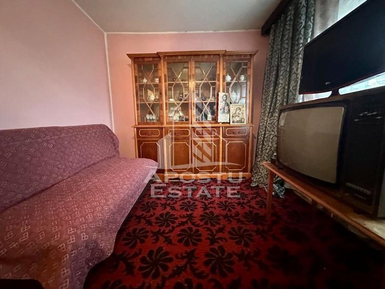 Apartament 2 camere, etajul 1, zona Girocului, Timisoara