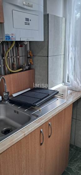cet-școala 40 apartament cu 2 camere etaj 1 - 9