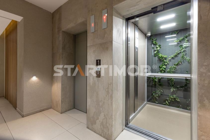 Apartament cu parcare si boxa zona Universitatii