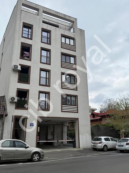 Apt. 3 cam,bloc 2019,Iancului-Calarasi,5 min metrou,Str Agricultori 40,parcare