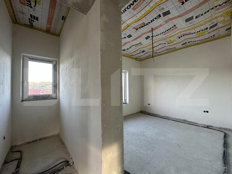 Casă unifamilială, 120 mp, 500 mp teren, liziera pădurii Chinteni