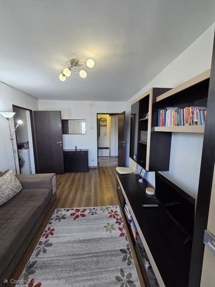 Apartament 2 camere semidecomandat, bloc reabilitat, str. Plt. Petre D. Ionescu
