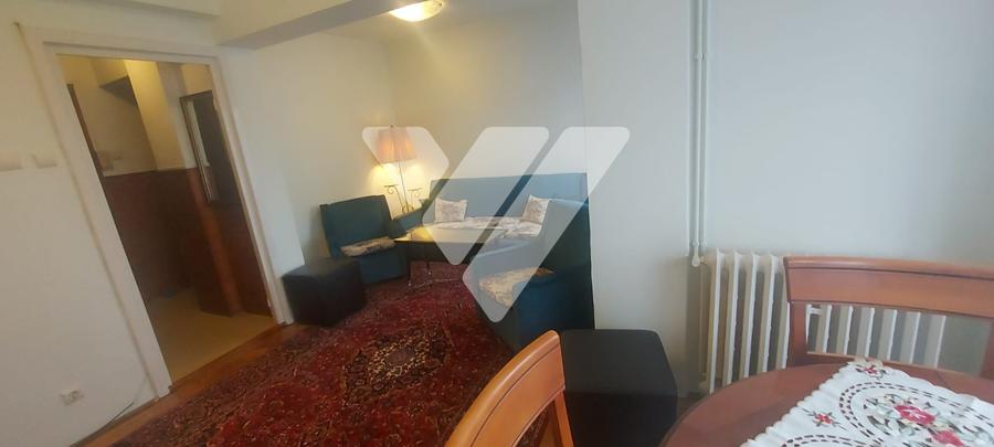 Apartament 5 camere de închiriat ,Zonă centrală, Sibiu