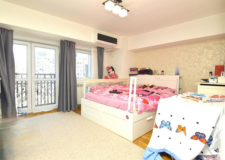 VANZARE APARTAMENT 3 CAMERE UNIRII – PIATA ALBA IULIA