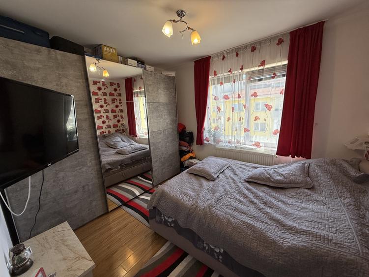 Exclusivitate!Com0%Ap 3 camere 58mp semidec,1 balcon,parcare cu CF Str.Florilor