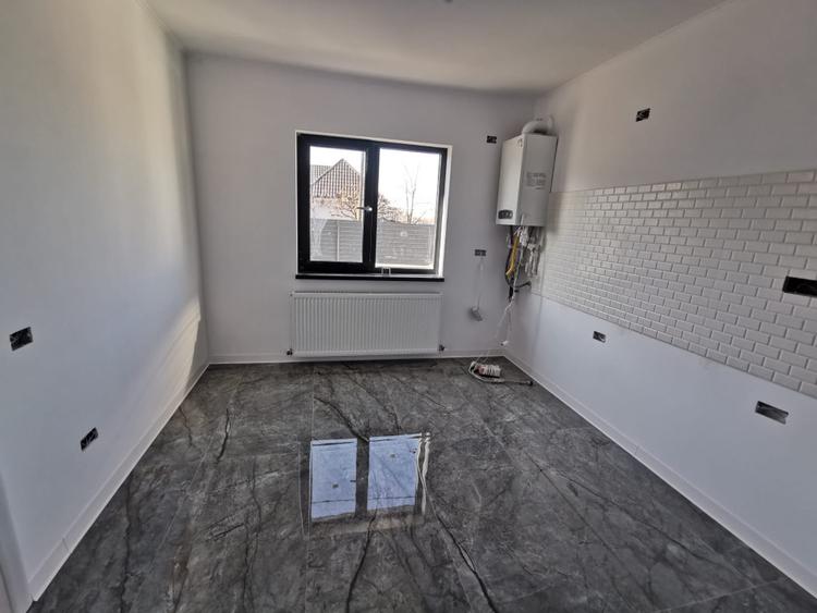 CASA 3 CAMERE | VALU LUI TRAIAN | 100 MPC