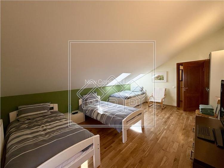 Casa individuala in Sibiu - 8 camere - 418 mp - teren 1.338 mp - 22