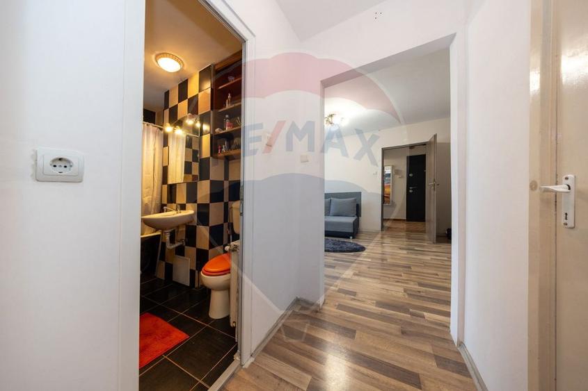 Apartament cu 2 camere, mobilat, utilat - de vânzare în zona Astra