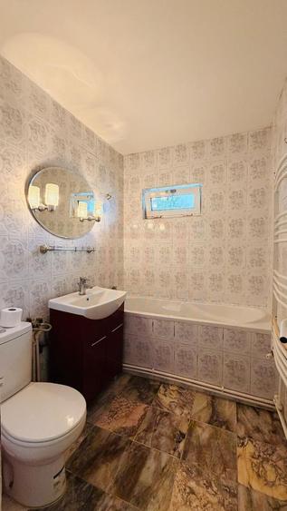 De vanzare Apartament 3 camere Tiglina 3, Galati, 75mp, et.4/4