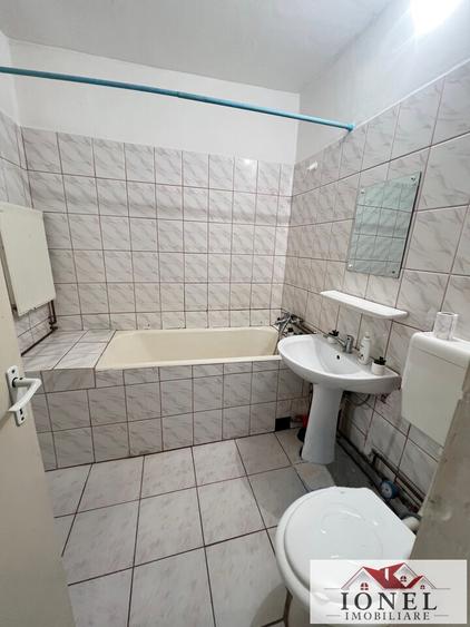 Apartament doua camere nemobilat in Alba Iulia, Cetate