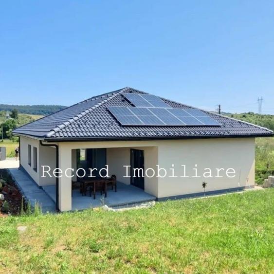 Casa individuala pe un singur nivel 130mp,teren 800mp comuna Chinteni