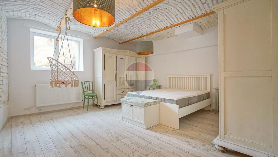 Apartament cu 3 camere, 90 mp, Centrul Istoric