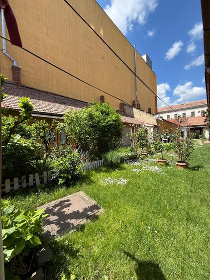 Apartament de închiriat, 2 camere, 50 mp, Central zona Cipariu