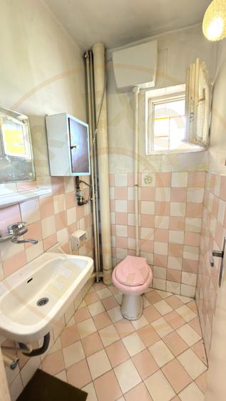 Apartament 3 camere MV1 Str. Gladiolei 6 Etaj III - Carei -