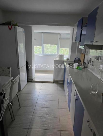 Apartament 3 camere decomandat, zona Garii. - 4