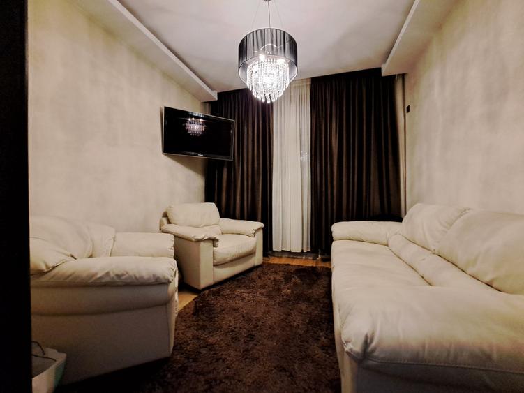 APARTAMENT 5 CAMERE CU SCARA INTERIOARA IN VILA - ANVELOPATA TERMIC ANUL CURENT