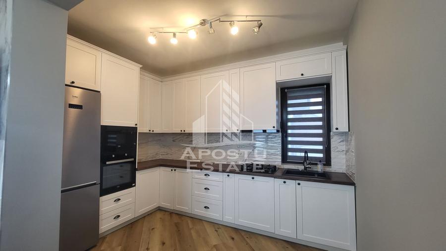 Duplex nou,5 camere si garaj,mobilat si utilat,Dumbravita