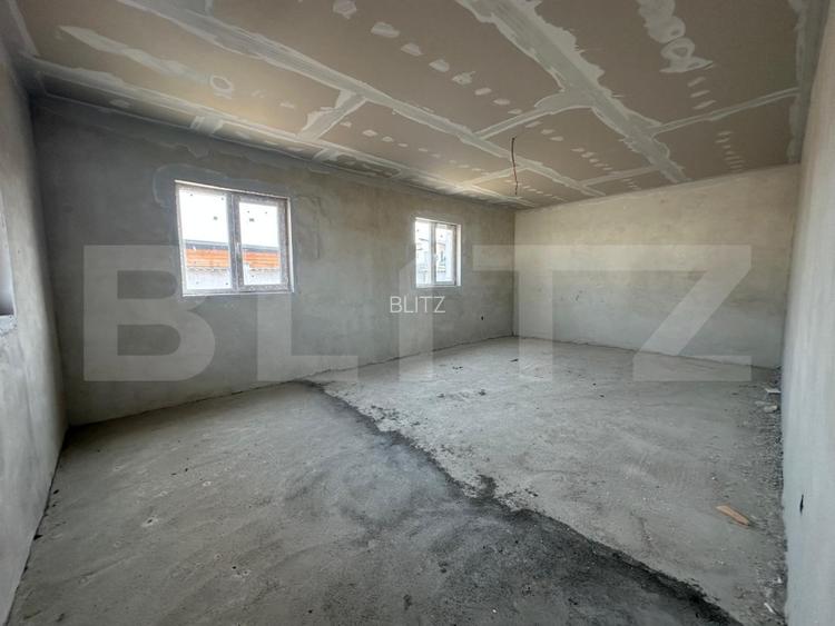 Casă de Vânzare cu 3 camere  în Cartierul Izvor, Tărlungeni - 3
