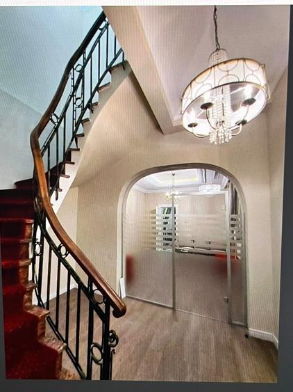 Vila independenta, locuri de parcare, nou renovata ideal pentru birouri sediu