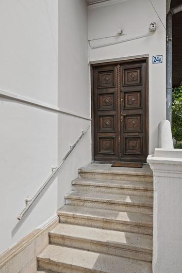 OPORTUNITATE VILA DOROBANTI CAPITALE