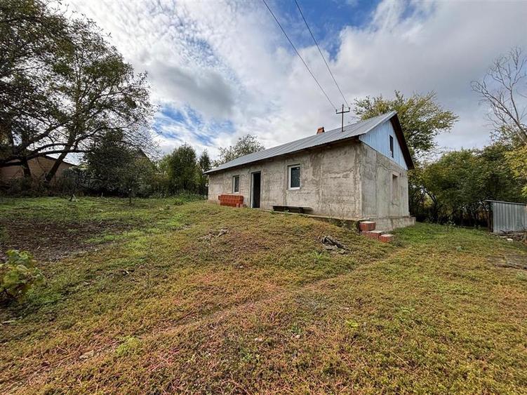 CASA DE VACANTA| TEREN 1.000 MP | SAT TRIA | COMUNA DERNA | JUDETUL BIHOR