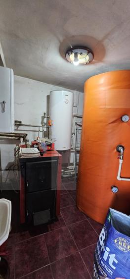 Casă sub pădure, lângă Sfantu Gheorghe
