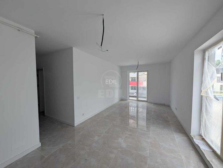 Apartament 3 camere,bloc nou etaj 1 - 2