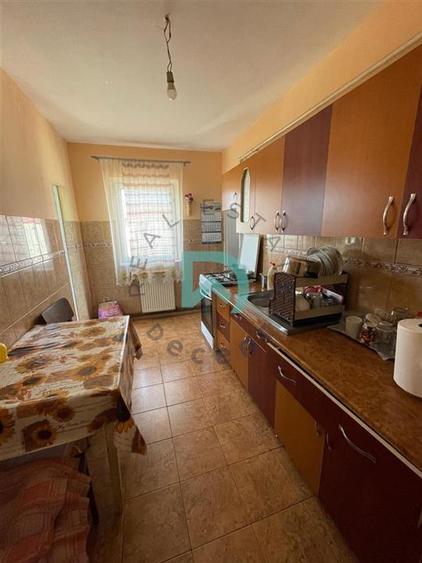Apartament 4 camere, Florilor, Brasov.