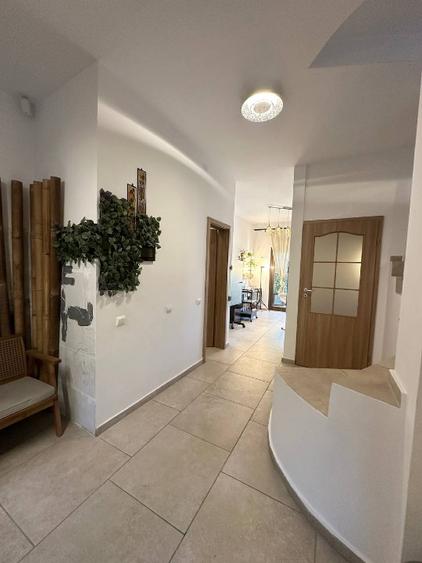 Vilă individuală Băneasa, lângă lac, Herăstrău, zona Nord, direct proprietar