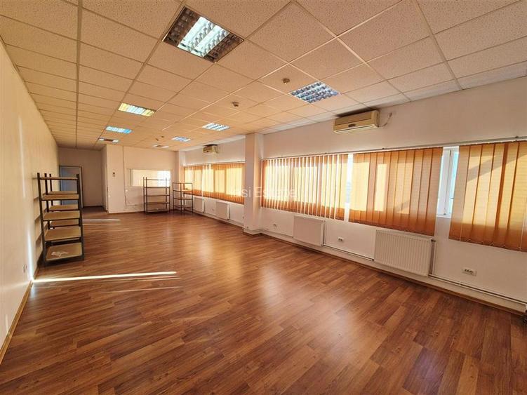 Hala industriala moderna–2500 mp construiti, teren 5000 mp, acces TIR - 12