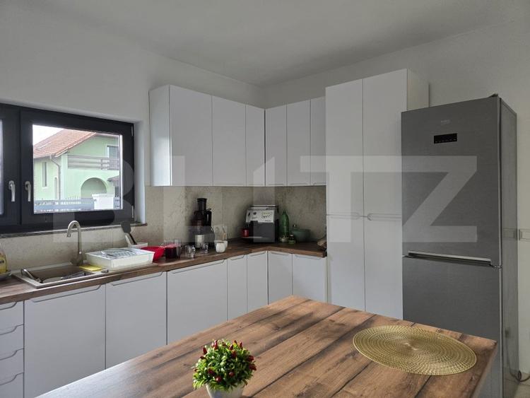 Casa 3 camere, 200 mp, Lazuri