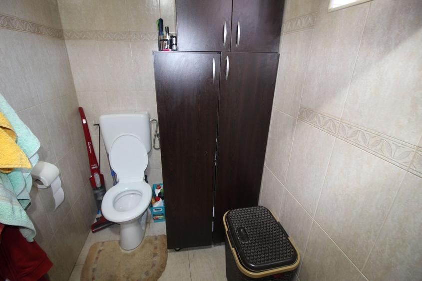 CASA-ZONA MEHALA CU DOUA FRONTURI