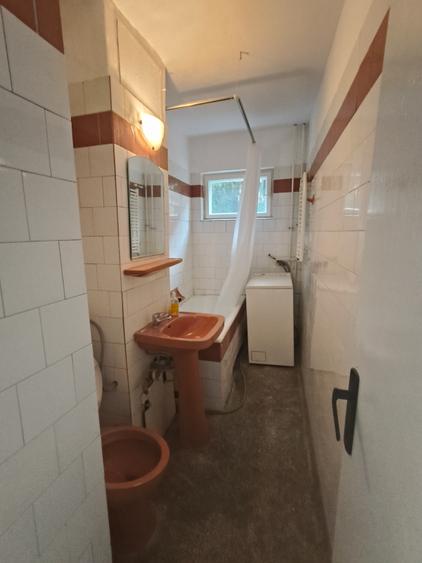 Apartament o camera