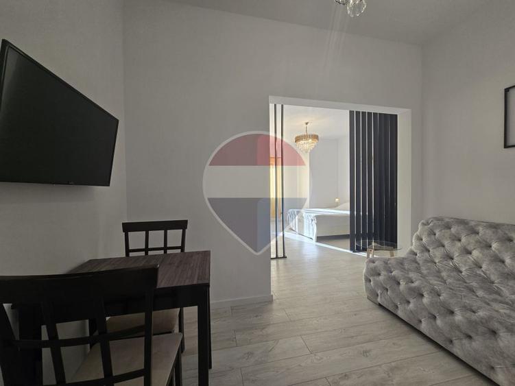 DE INCHIRIAT Apartament Ultra Central 2 camere
