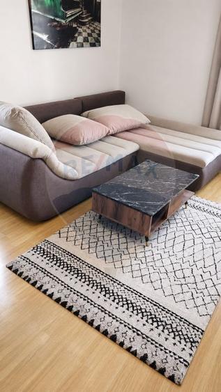 Apartament 2 camere, Universitate, metrou 20 m, mobilier MDF